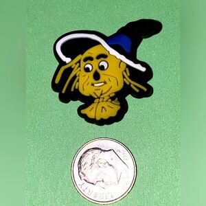 (10 for $15) The Wizard of Oz Scarecrow Crocs Shoes Charms